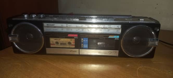 4BAND  Radio tape. Sharap. . sekand hand