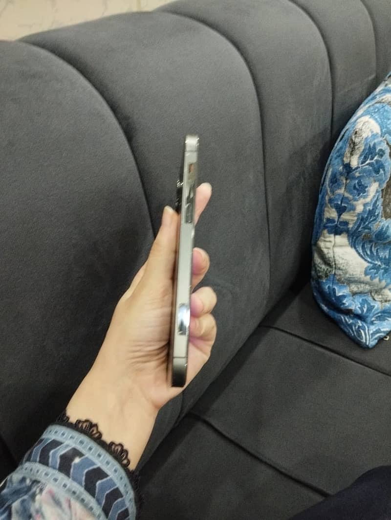 Apple iPhone 12 Pro 5