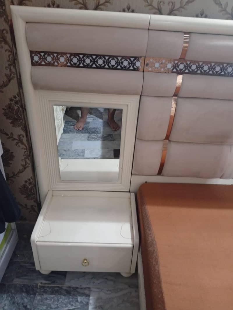 Bedroom Set 2