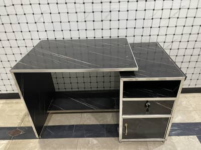 Computer Table
