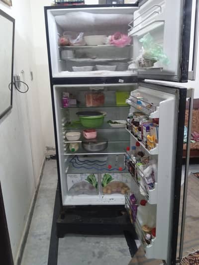 Dawlence refrigerator good working double door