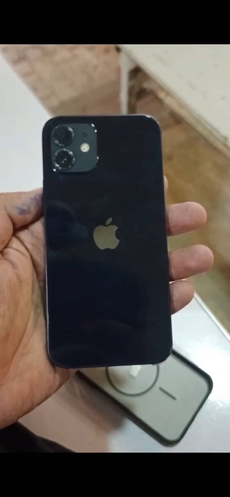 Apple iPhone 12 3