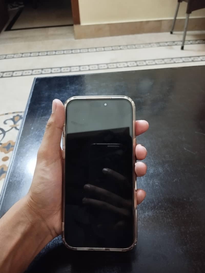 Apple iPhone 17 Pro Max 2