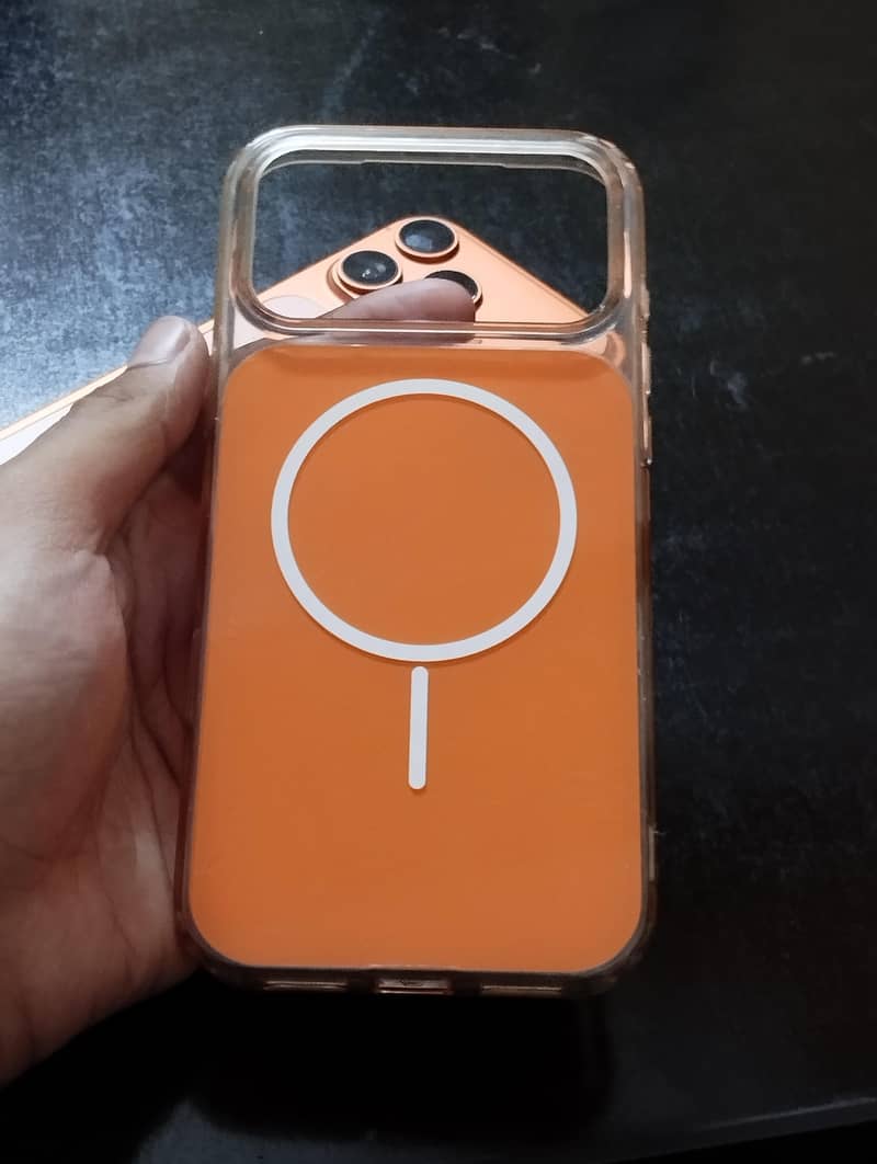 Apple iPhone 17 Pro Max 7