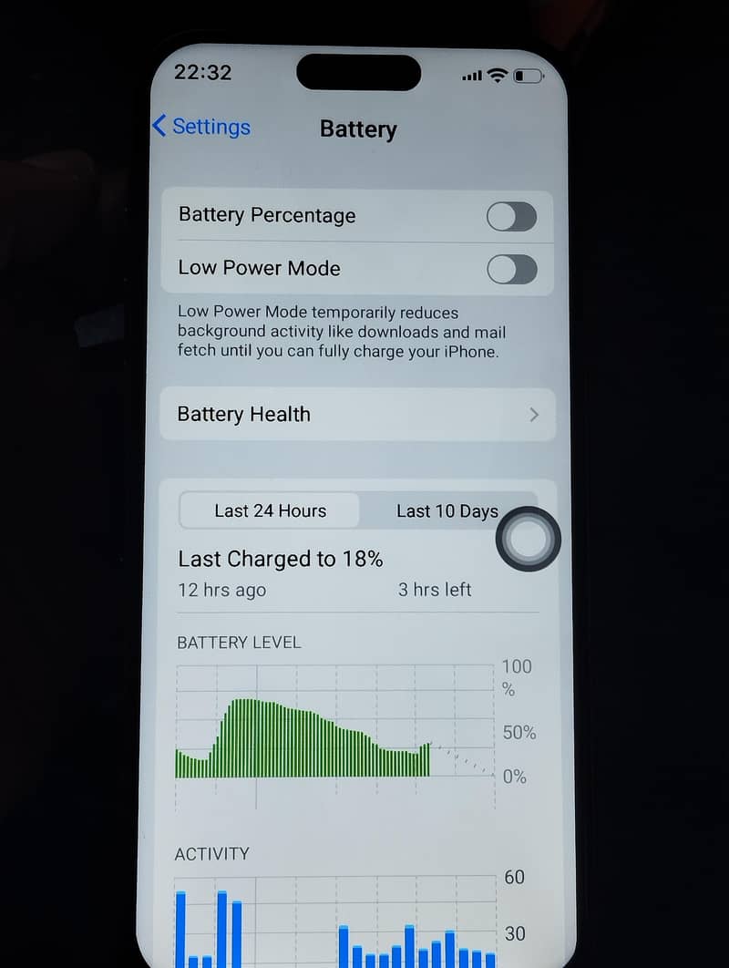 Apple iPhone 17 Pro Max 10