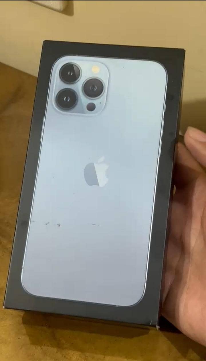 iPhone 13 Pro Max with box 4