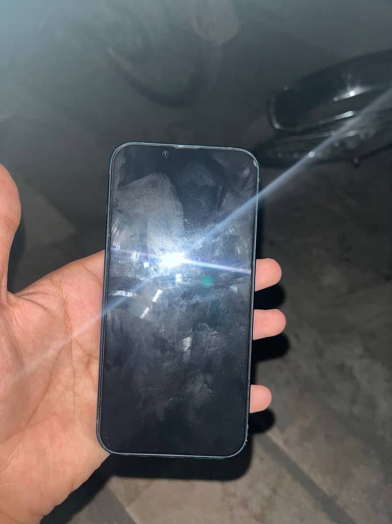 Apple iPhone 14 1