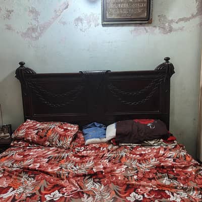 pure wood bed and side tale shingar