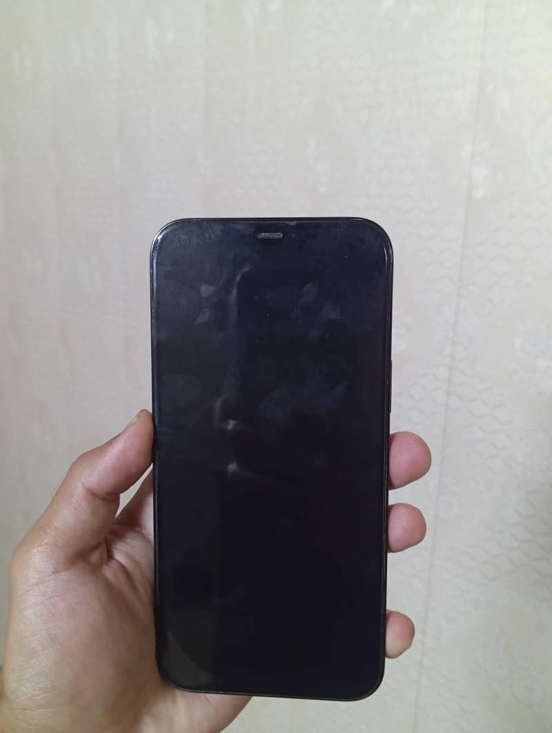 Apple iPhone 12 3