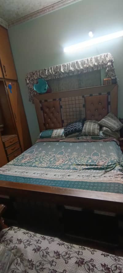 High-quality and sturdy wooden double bed