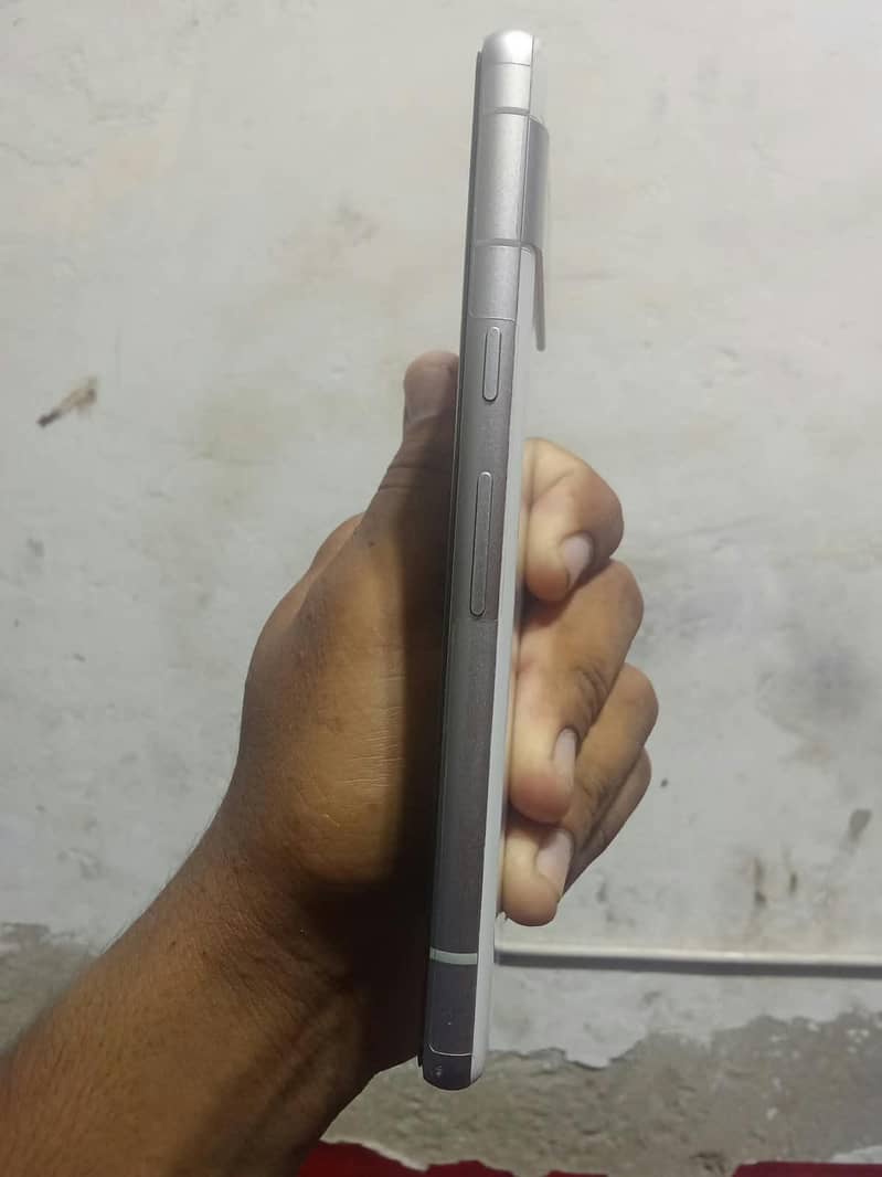 Google Pixel 7a 3