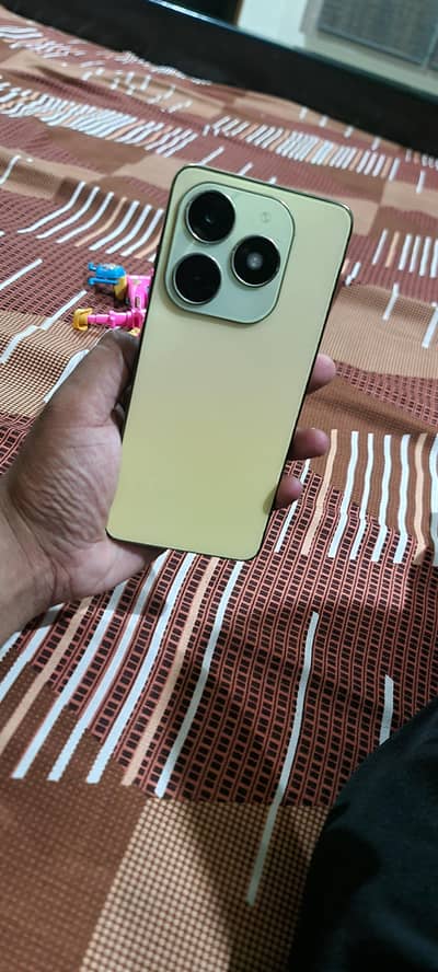 Tecno Spark 20 (8+8)(256)GB