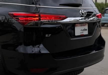 Toyota Fortuner 2021