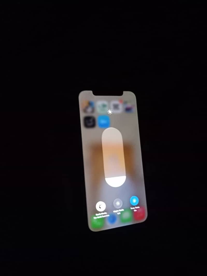 Apple iPhone 12 2