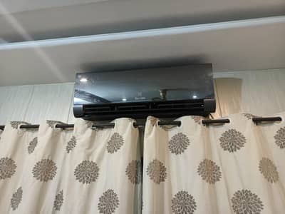 Electrolux inverter Ac for sale 1.5 ton