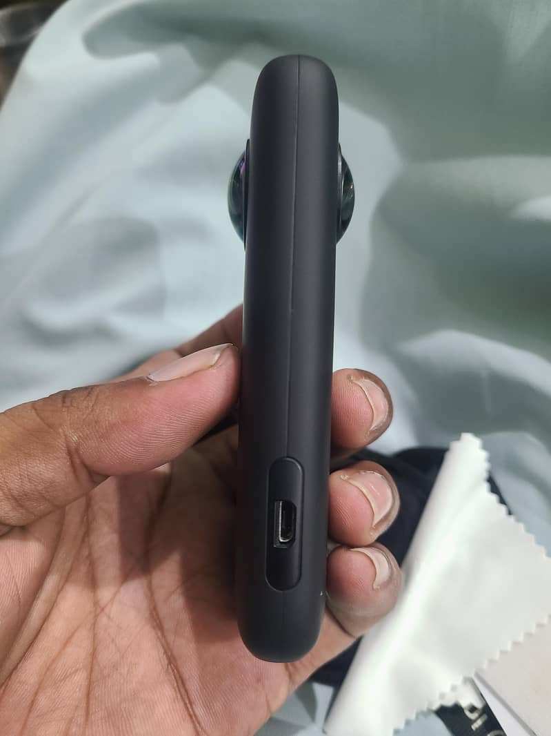 Insta360 ONE X 3