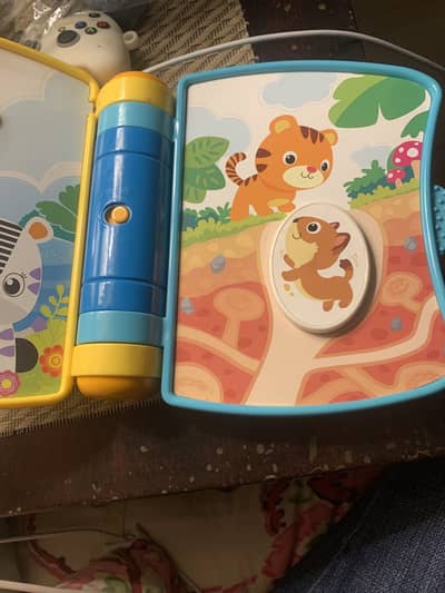 Kids toy educational music toy in very good condition