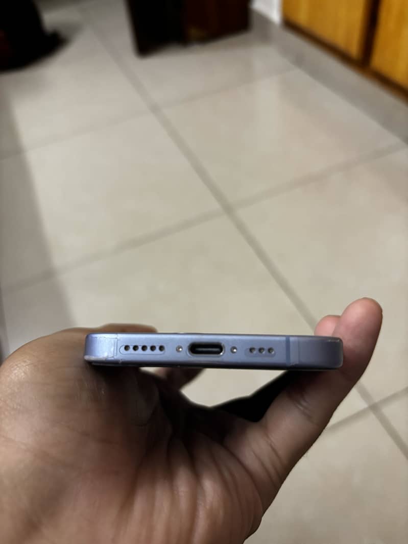 Apple iPhone 17 2