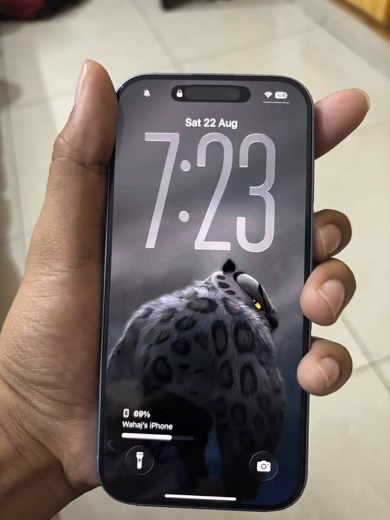 Apple iPhone 17 4