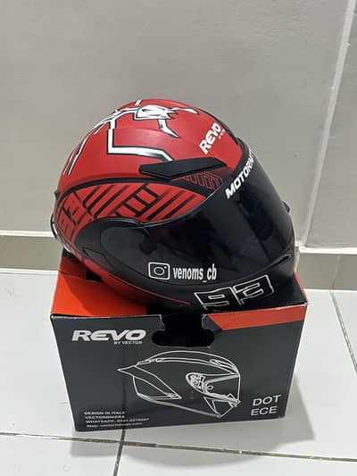 Revo 93 dot approved helmet
