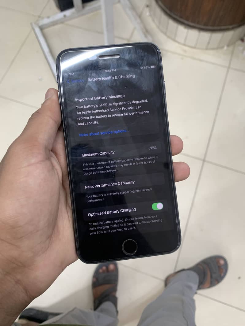 Apple iPhone 8 Plus 5