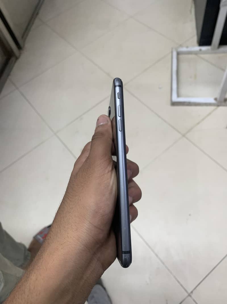 Apple iPhone 8 Plus 10