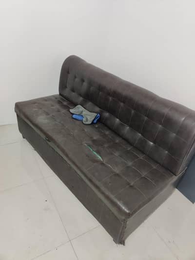 3 seater sofa