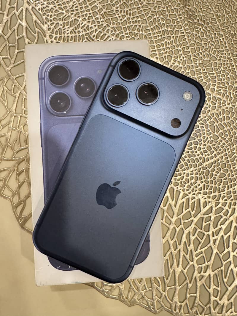 Apple iPhone 17 Pro 0