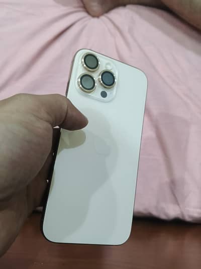 Apple iPhone 16 Pro Max