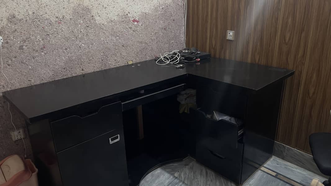 Black PC Computer Table / Office Desk 3