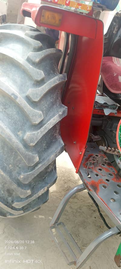 Massey Ferguson with 100 good condition