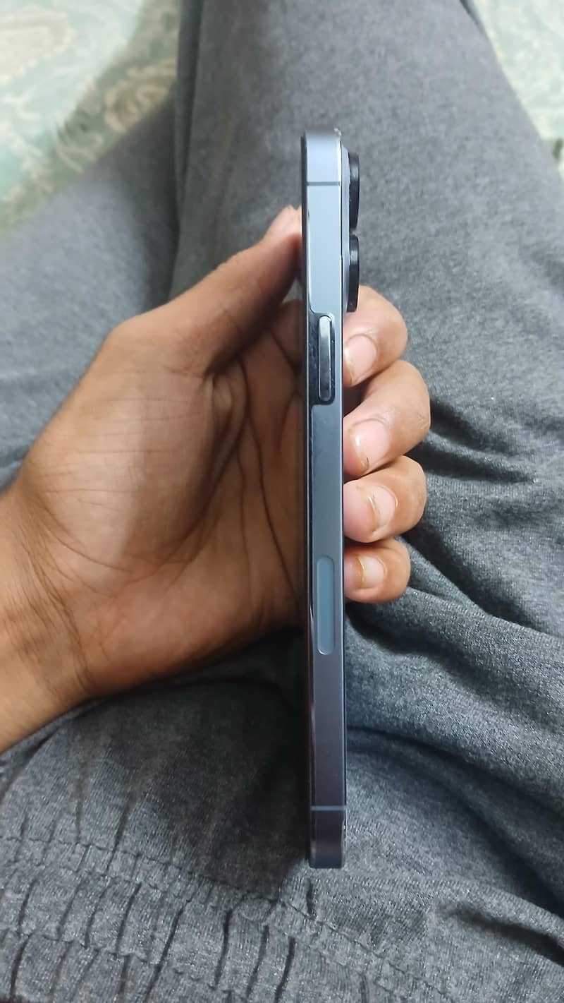 Apple iPhone 13 Pro Max 5