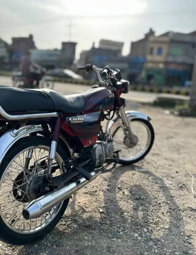 honda 70 2013 12 month ki urgent sale