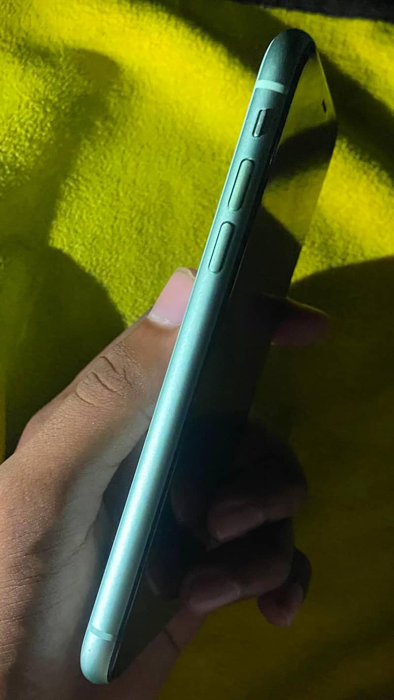 iphone 11 3