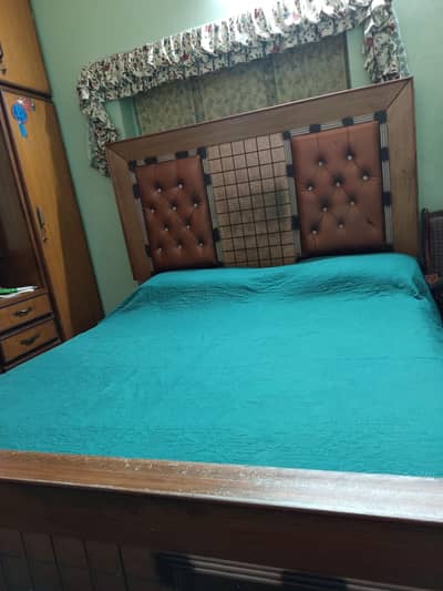 High-quality and sturdy wooden double bed