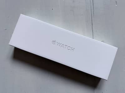 Box Pack 11 series watch