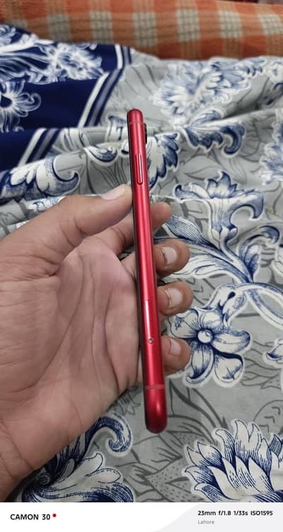 Apple iPhone XR