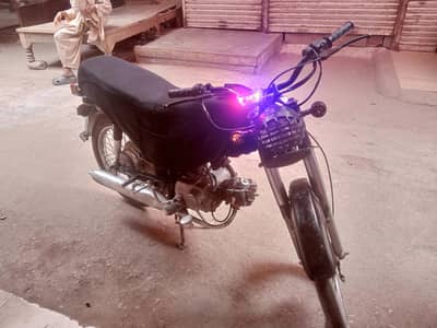 HONDA 1975 MODEL,CAFE RACER