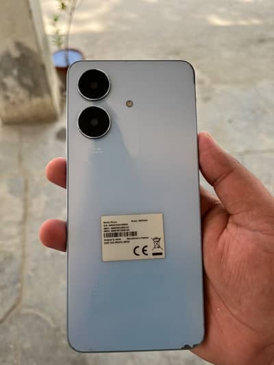Realme Note 60