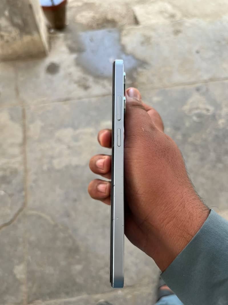 Realme Note 60 3