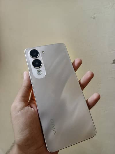 Vivo Y04 4/128Gb with box and original Charger