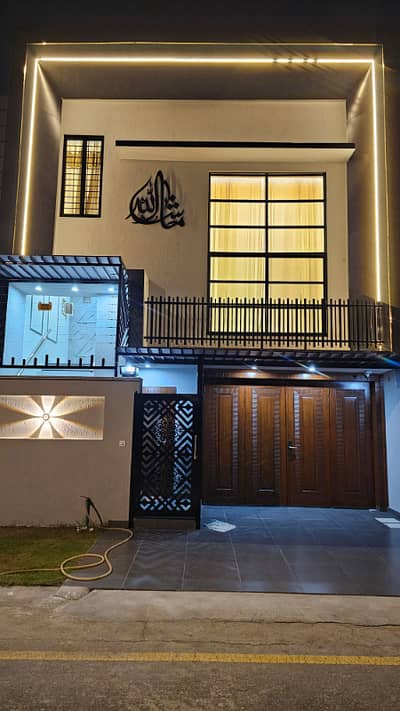 Own A Piece Of Paradise! Spacious 5 Marla Corner House In E Block Citi Housing Jhelum