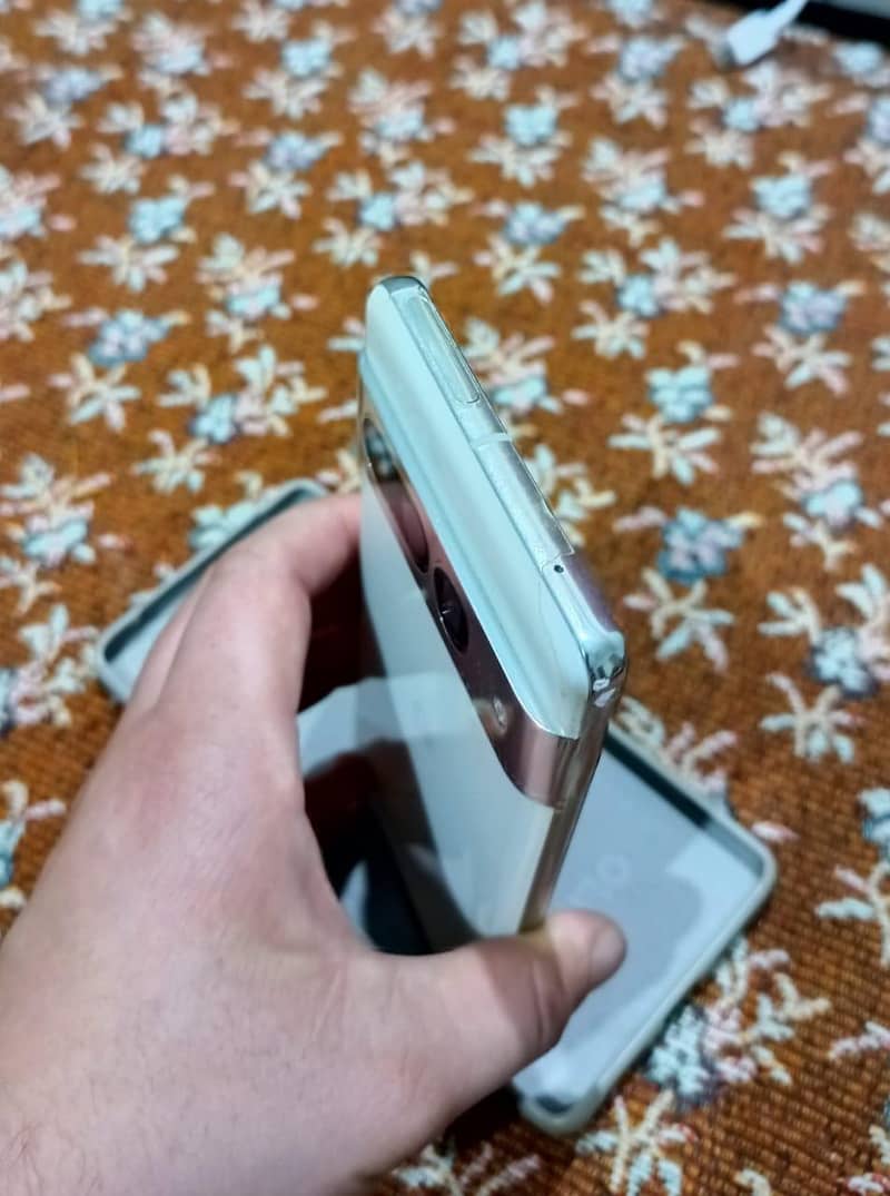 Google Pixel 7 Pro 4