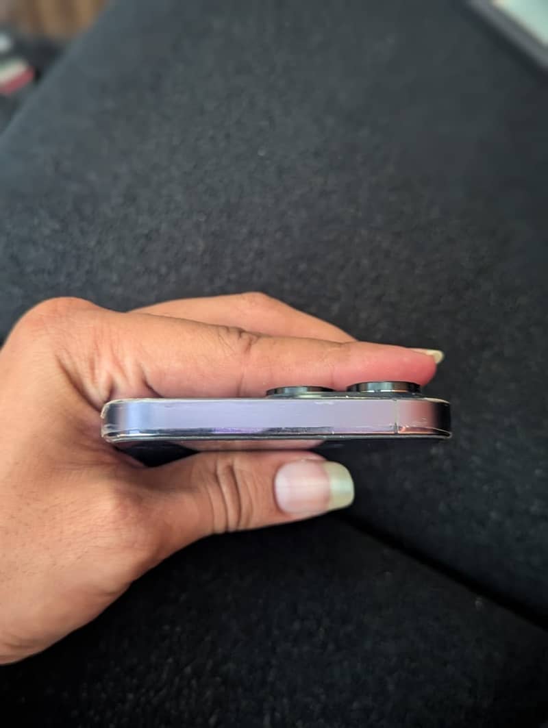 Apple iPhone 14 Pro Max 2