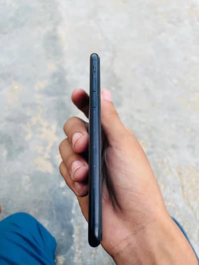Apple iPhone SE 2020