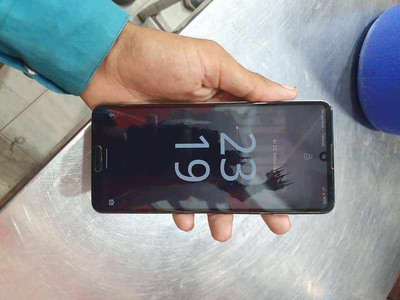 Sharp Aquos R5G 2