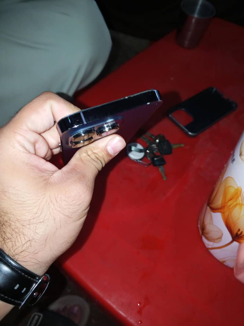 Apple iPhone 14 Pro 2