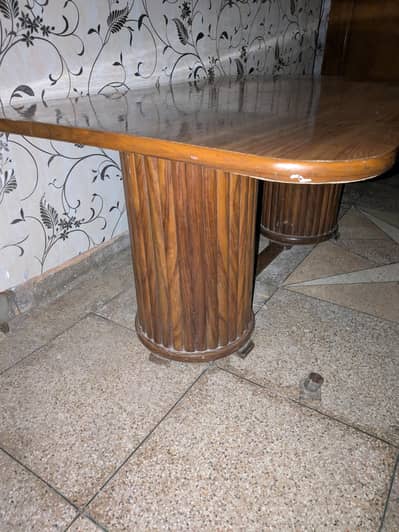 Wood dinning table