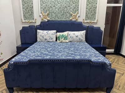 King size bed for sale