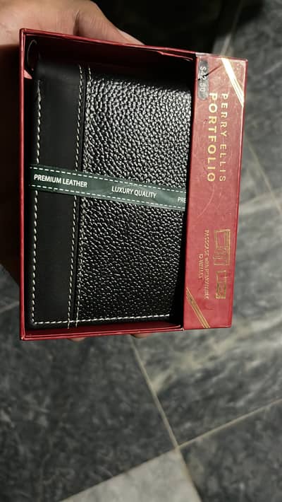Perry Ellis Portfolio Passcase With Removable ID Wallet Black Leather